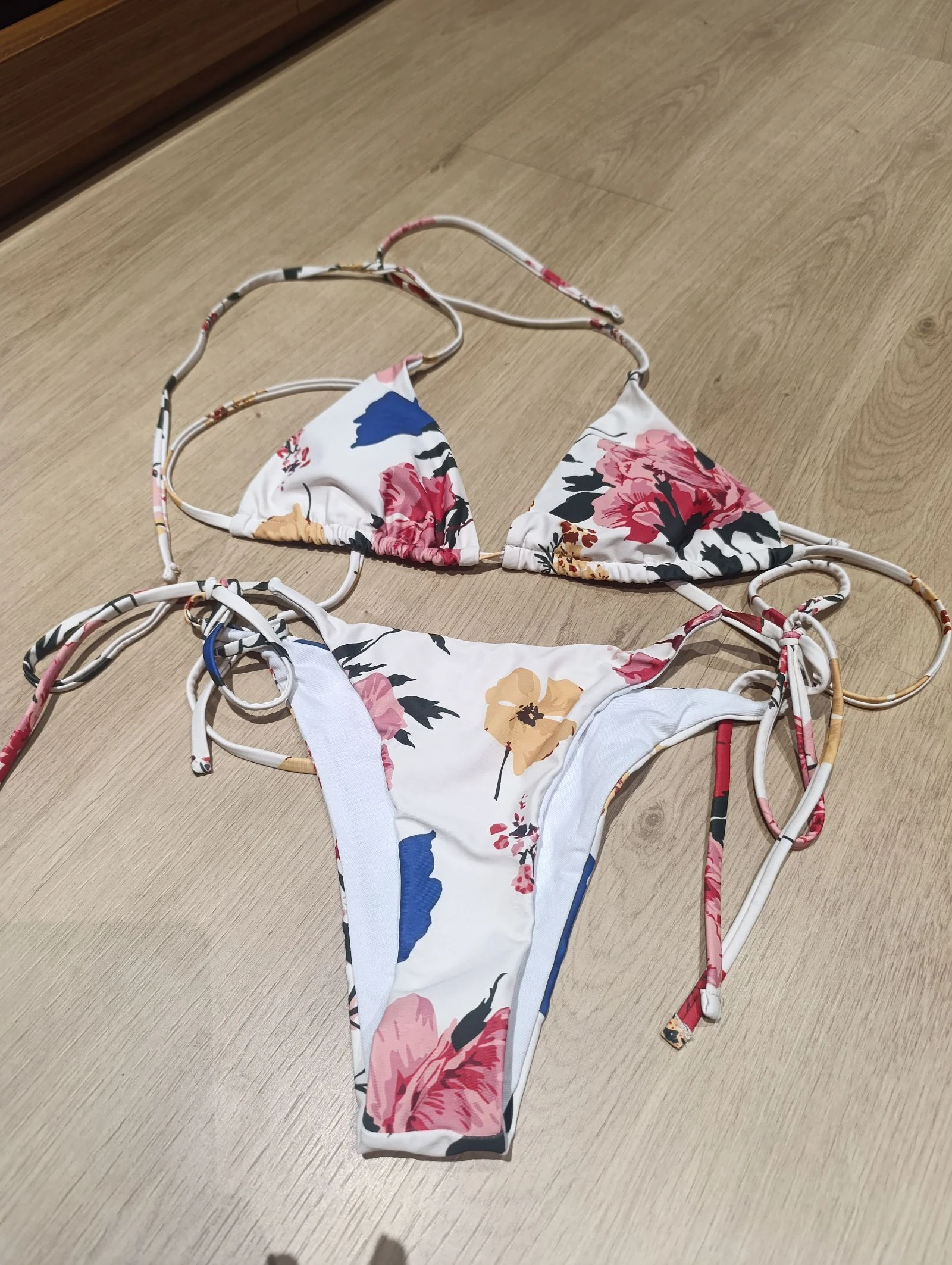 Bikini sin estrenar 